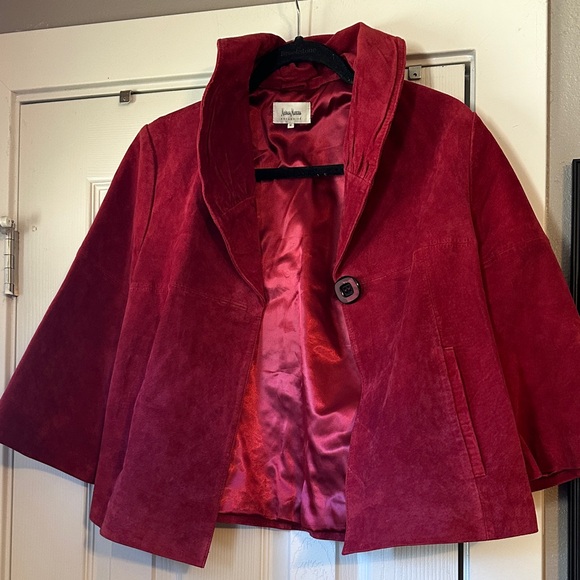 Neiman Marcus Red Leather/Suede Women's Button Jacket - Picture 7 of 10